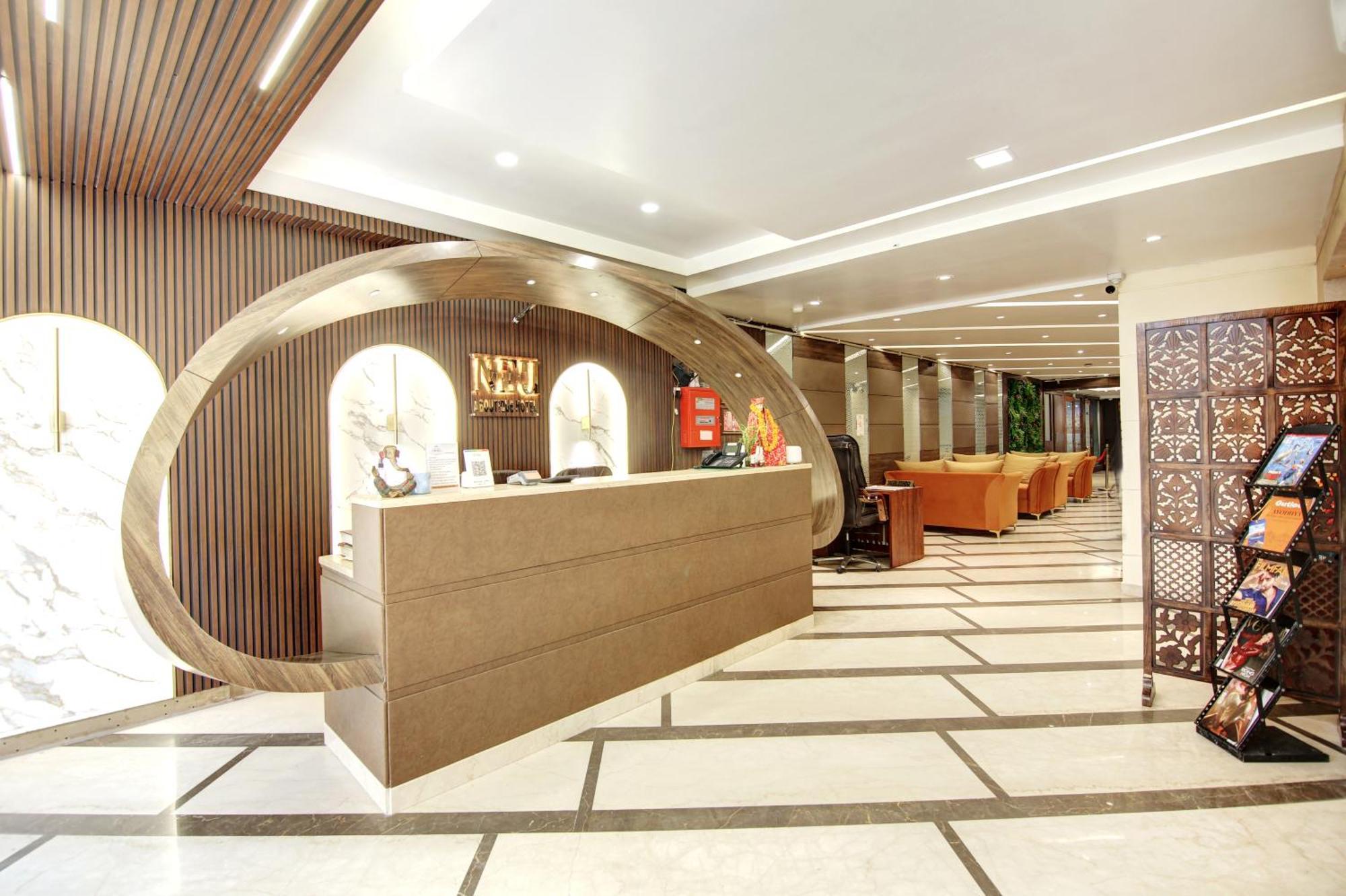 Hotel Neu Villa - Near Connaught Place & New Delhi Railway Station Új-Delhi Kültér fotó