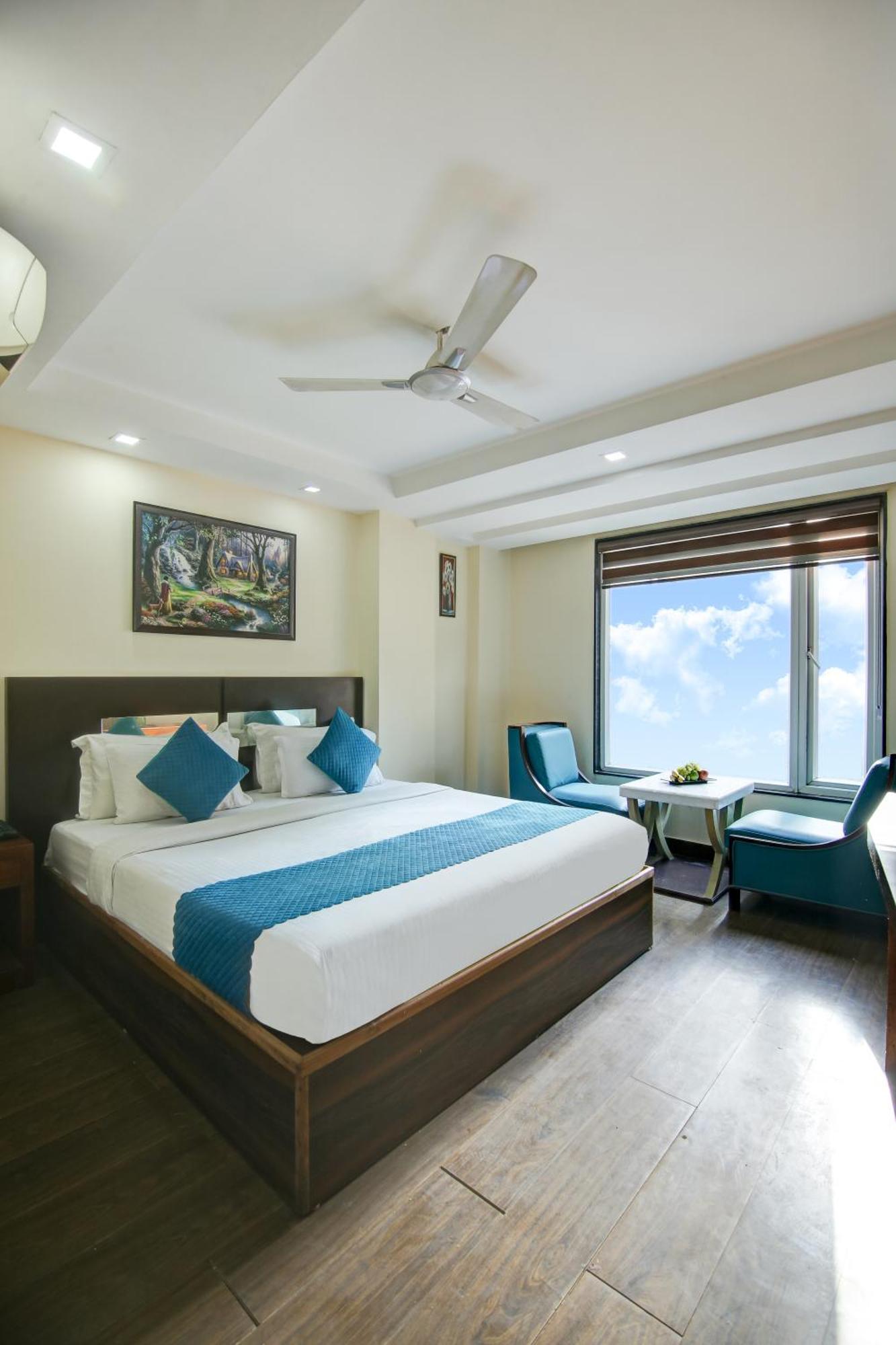 Hotel Neu Villa - Near Connaught Place & New Delhi Railway Station Új-Delhi Kültér fotó