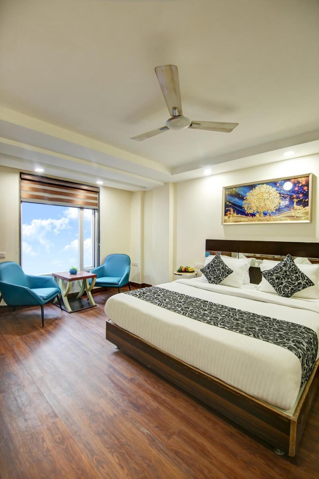 Hotel Neu Villa - Near Connaught Place & New Delhi Railway Station Új-Delhi Kültér fotó