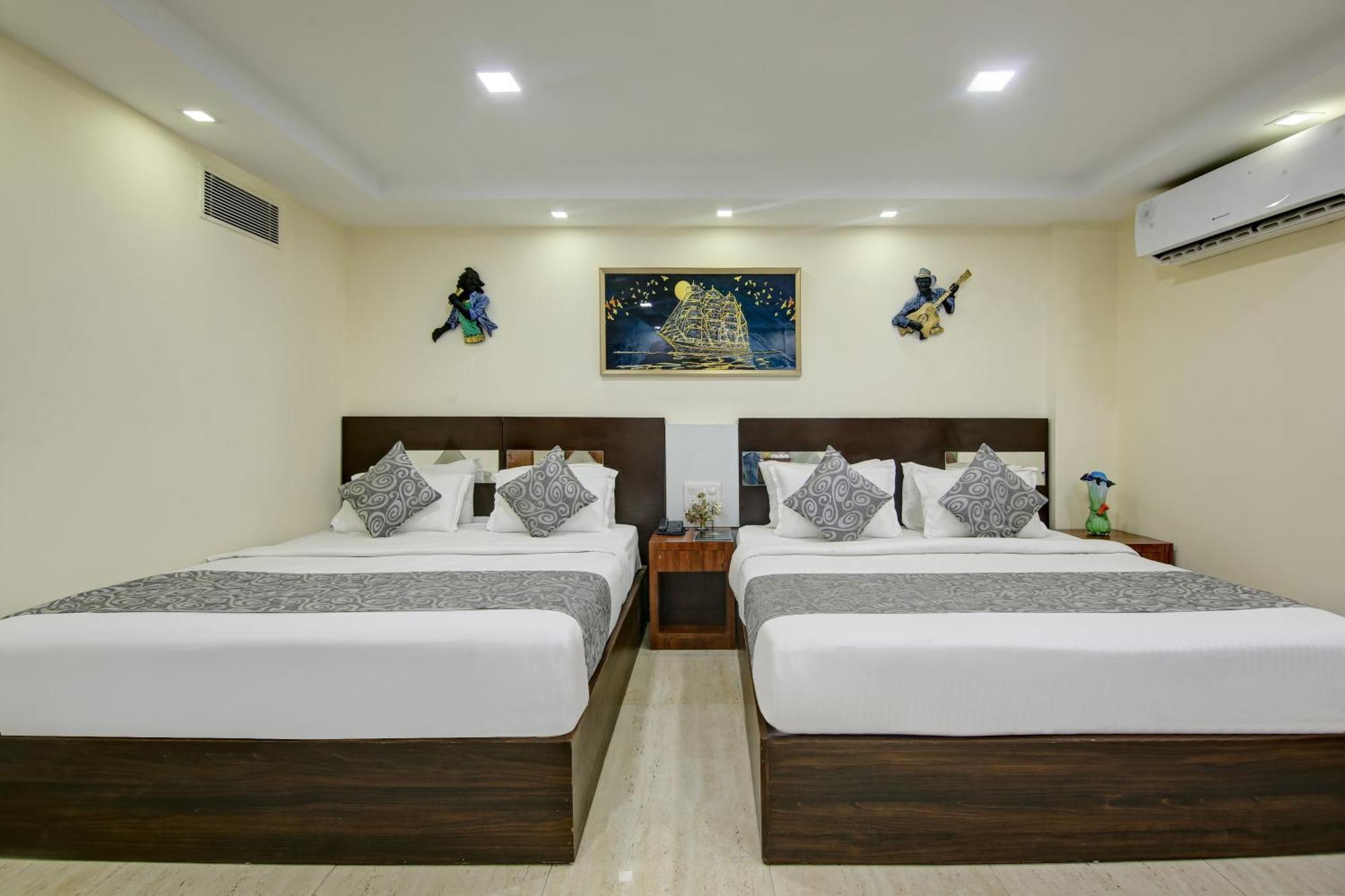 Hotel Neu Villa - Near Connaught Place & New Delhi Railway Station Új-Delhi Kültér fotó